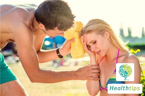 How to Distinguish Heatstroke from Low Blood Sugar?