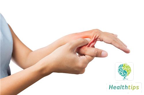 What Are the Symptoms of Thumb Tendinitis?