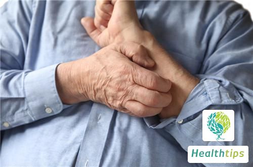 Seeking Remedies for Itchy Skin in Seniors: Traditional Home Remedies?