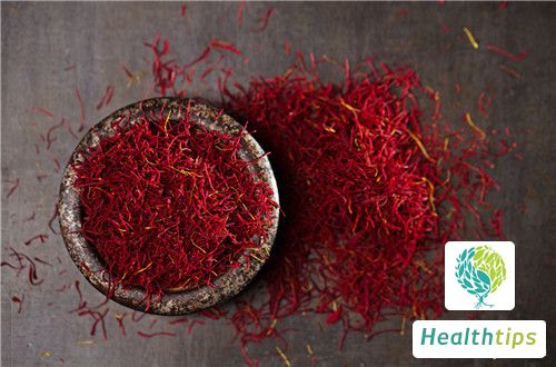 Can Drinking Saffron Tea Help Remove Skin Spots?