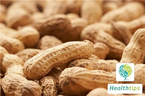 What Nutritional Components Are Contained in Peanuts?