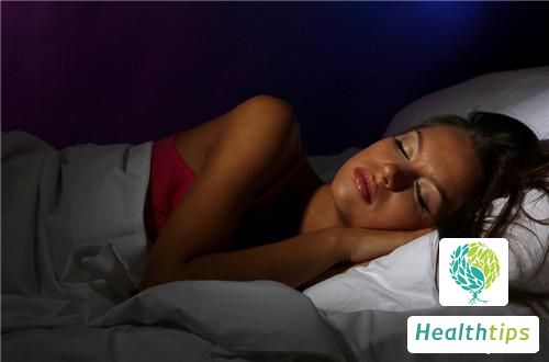 What Are the Signs of Light Sleep?