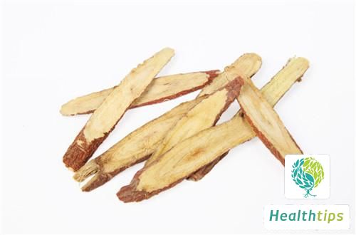 What Are the Benefits and Effects of Bai Cao Gen (White Grass Root)?